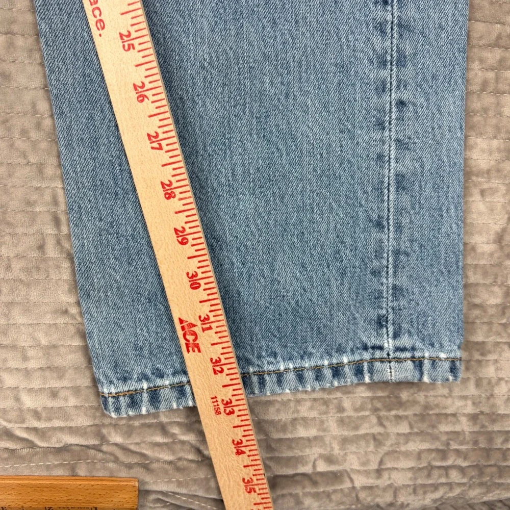 Levis 501 Mens Straight Leg Jeans 34x34‎ Light Wash Distressed Button Fly 0193